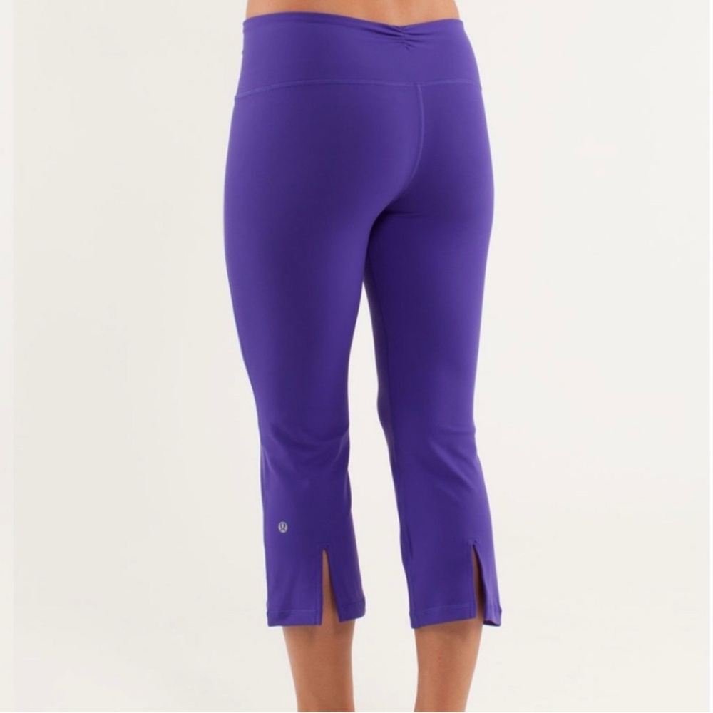 Lululemon Gather & Crow Crop Purple Leggings, Size: 4